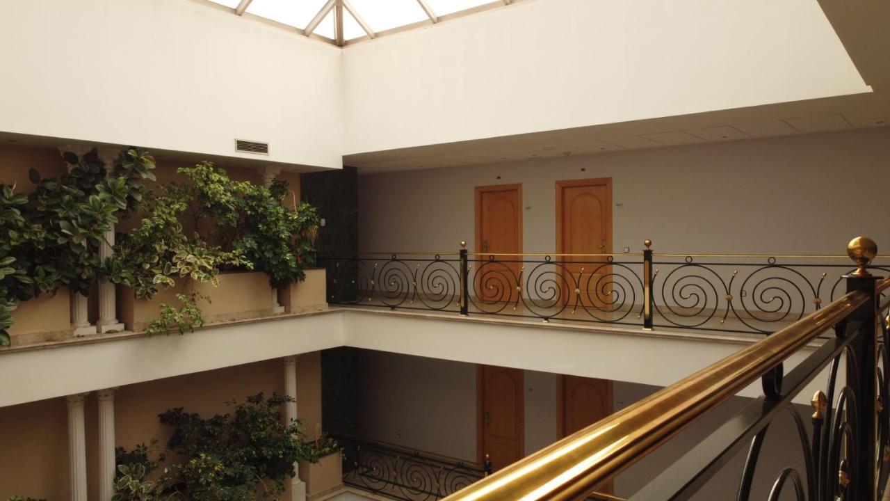 Checkin Madrid Parla Hotel Ngoại thất bức ảnh