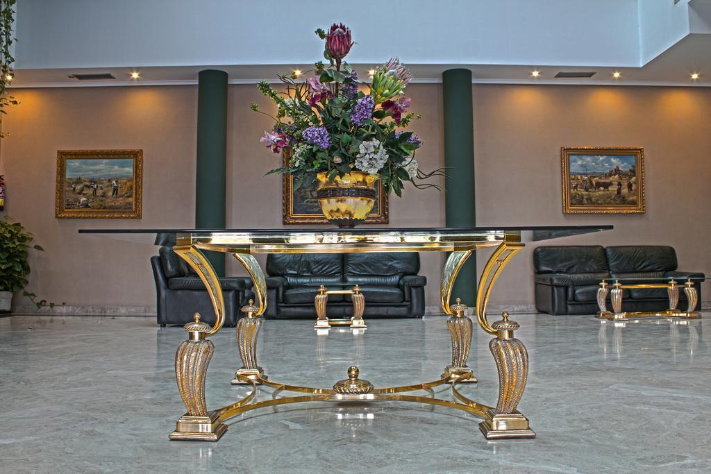 Checkin Madrid Parla Hotel Ngoại thất bức ảnh