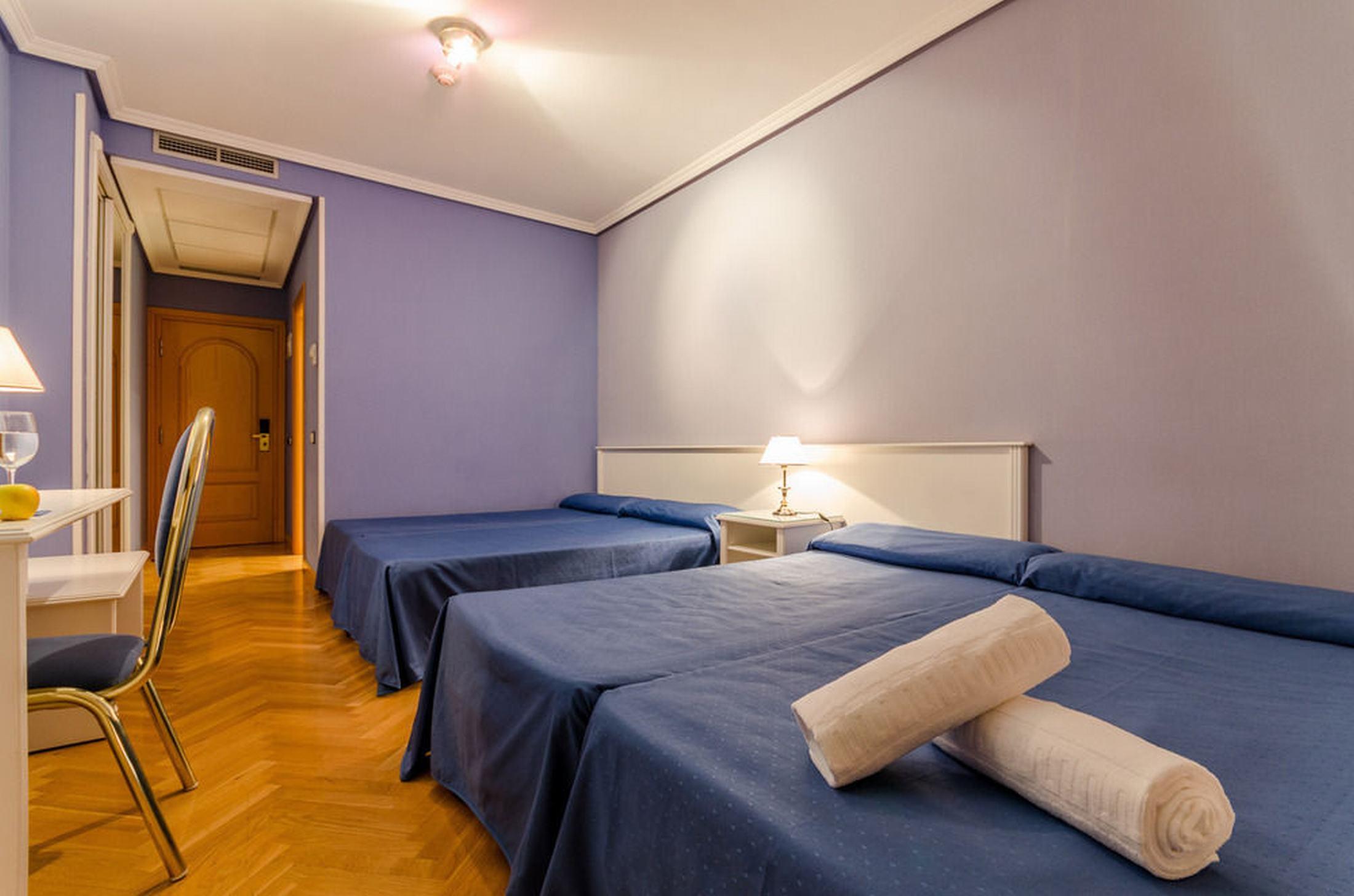 Checkin Madrid Parla Hotel Ngoại thất bức ảnh
