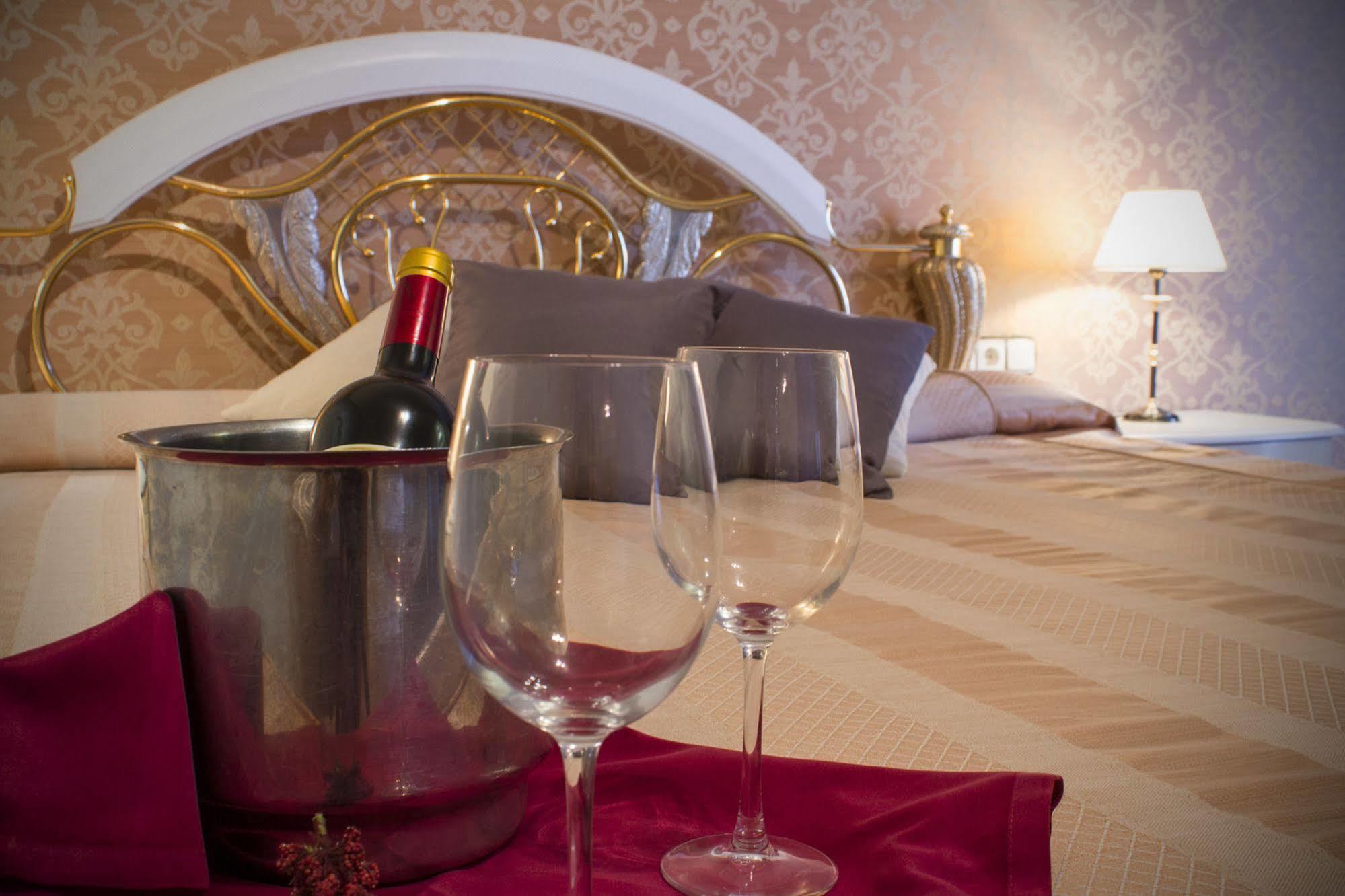 Checkin Madrid Parla Hotel Ngoại thất bức ảnh