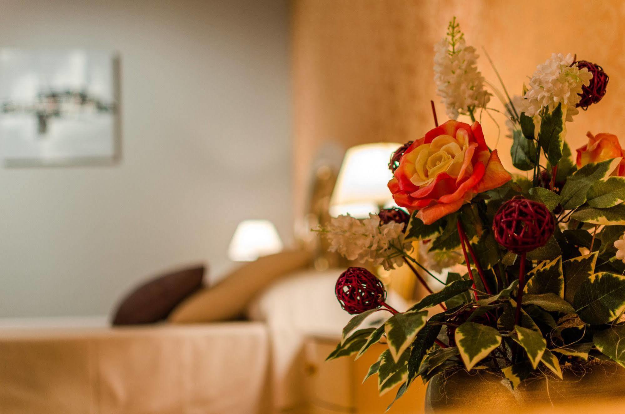 Checkin Madrid Parla Hotel Ngoại thất bức ảnh